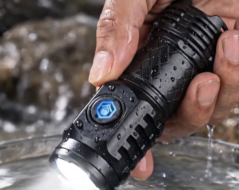TacticalBox Flashlight — durability 10